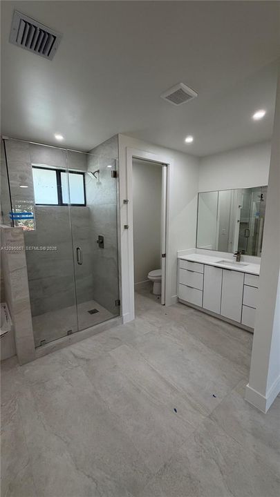 En Venta: $825,000 (6 camas, 4 baños, 0 Pies cuadrados)