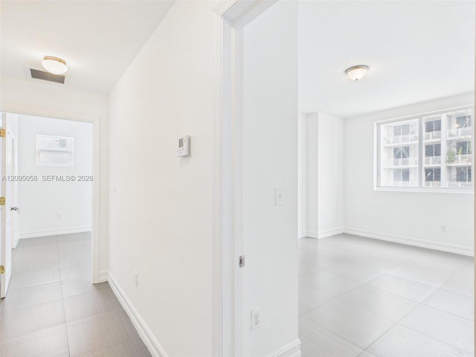 For Rent: $3,950 (3 beds, 3 baths, 1938 Square Feet)