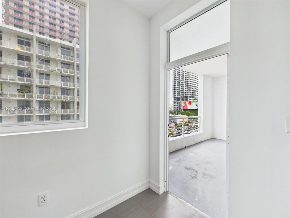 For Rent: $3,950 (3 beds, 3 baths, 1938 Square Feet)