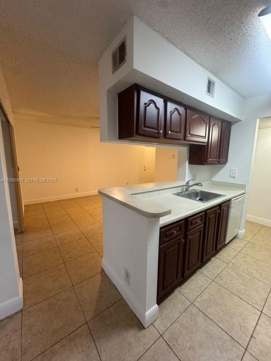 En Renta: $1,650 (1 camas, 1 baños, 695 Pies cuadrados)
