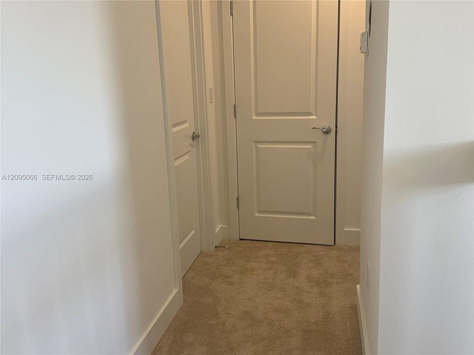 В аренду: $2,750 (5 спален, 3 ванн, 0 Квадратных фут)