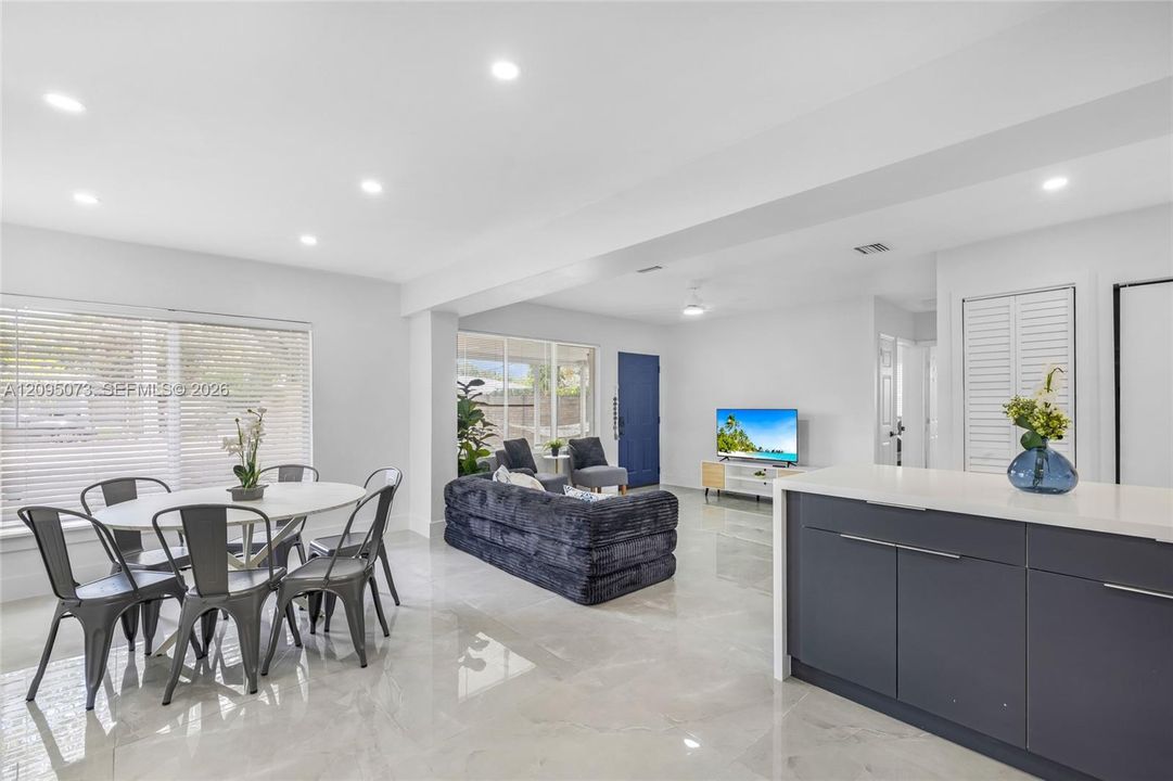For Sale: $729,900 (4 beds, 3 baths, 1596 Square Feet)