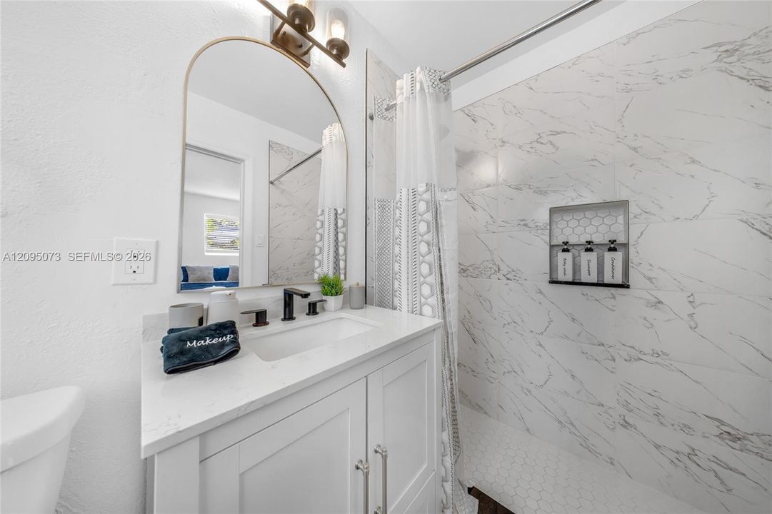 For Sale: $729,900 (4 beds, 3 baths, 1596 Square Feet)