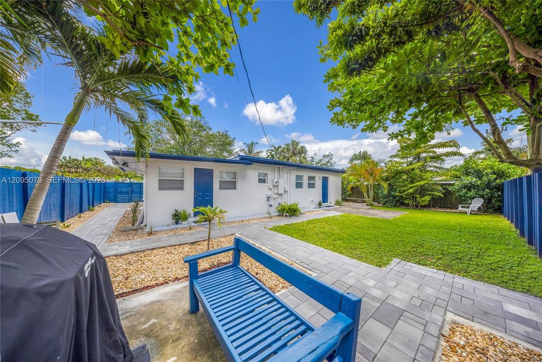 For Sale: $729,900 (4 beds, 3 baths, 1596 Square Feet)