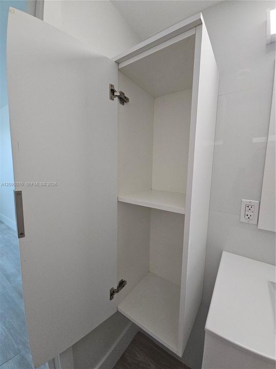 В аренду: $4,000 (1 спален, 1 ванн, 655 Квадратных фут)