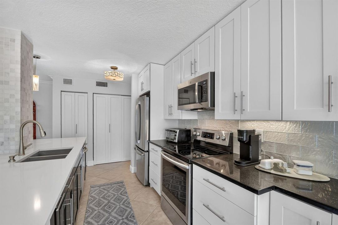 Gorgeous renovated kitchen