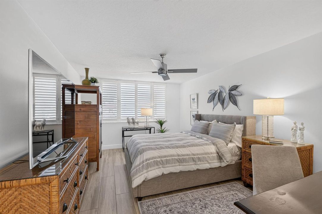 Primary suite