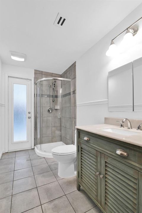 1219 Periwinkle Pl, Wellington -46