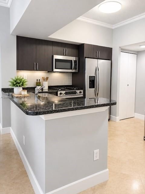 For Sale: $809,900 (3 beds, 2 baths, 1419 Square Feet)