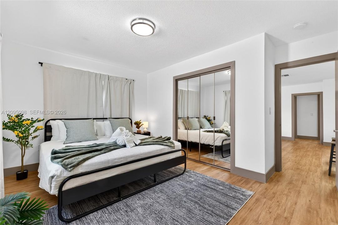 For Rent: $4,500 (4 beds, 2 baths, 2199 Square Feet)