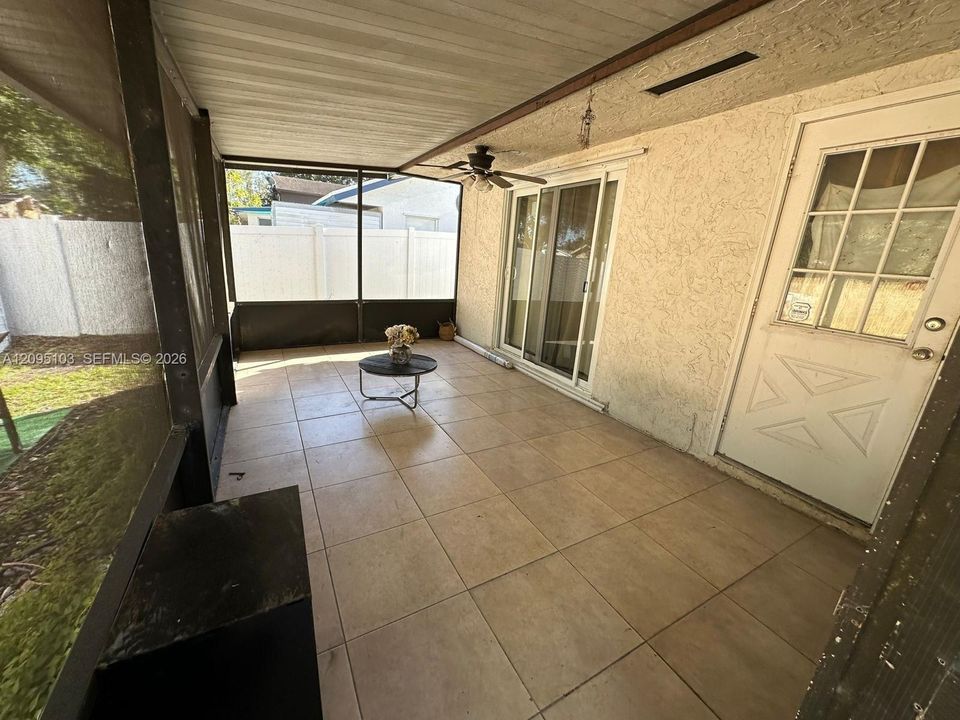En Renta: $3,500 (3 camas, 2 baños, 1140 Pies cuadrados)
