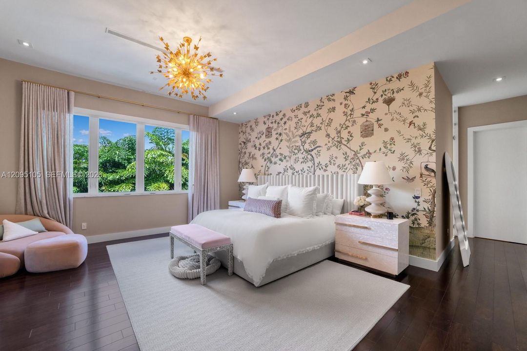 En Venta: $7,999,000 (6 camas, 6 baños, 4669 Pies cuadrados)