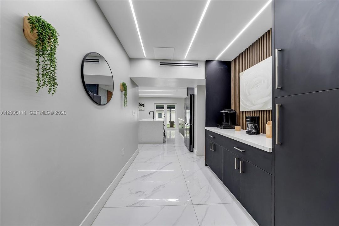 For Sale: $1,540,000 (5 beds, 4 baths, 2225 Square Feet)