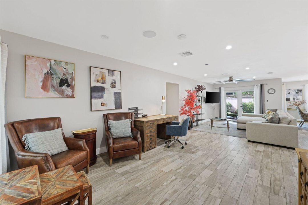 513 Curlew Road - 2.jpg-SMALL