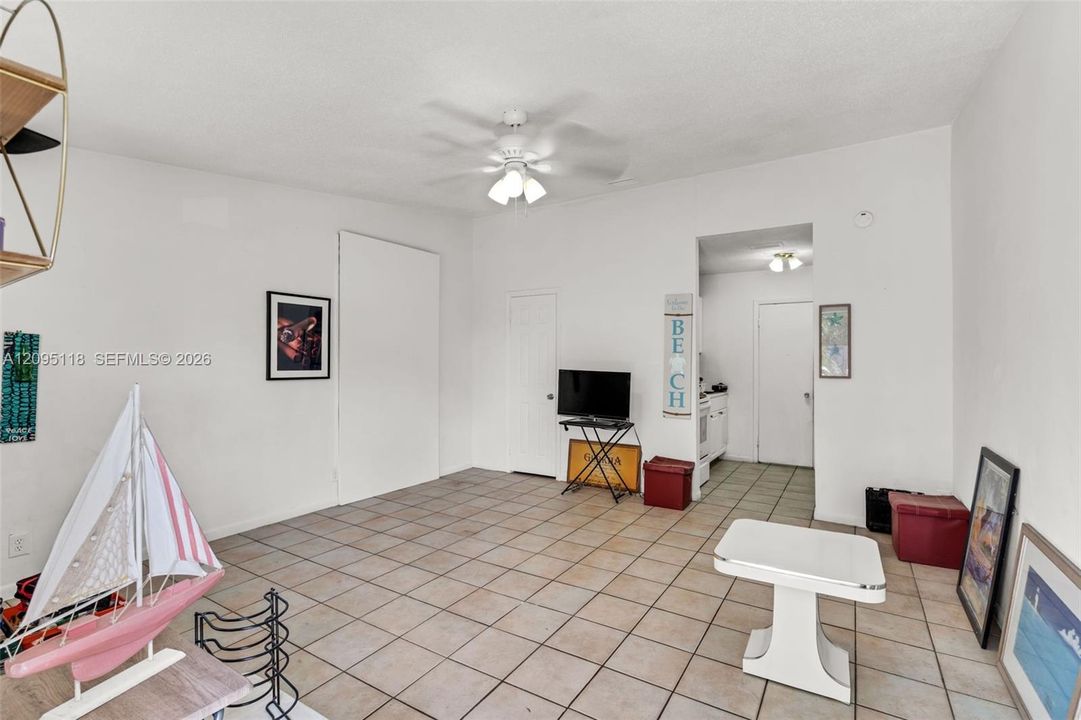 En Venta: $899,000 (0 camas, 0 baños, 2548 Pies cuadrados)