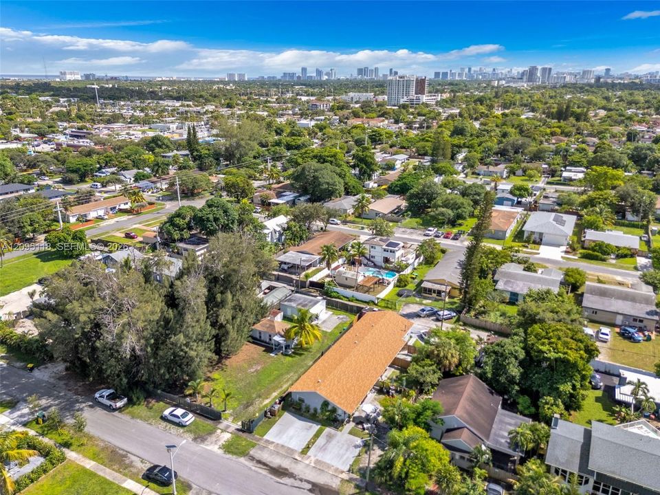 En Venta: $899,000 (0 camas, 0 baños, 2548 Pies cuadrados)