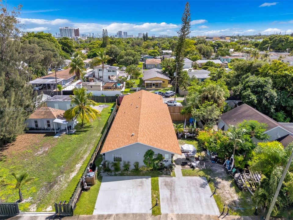 En Venta: $899,000 (0 camas, 0 baños, 2548 Pies cuadrados)