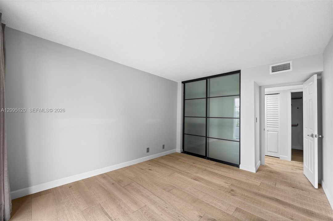 For Sale: $550,000 (3 beds, 2 baths, 1702 Square Feet)