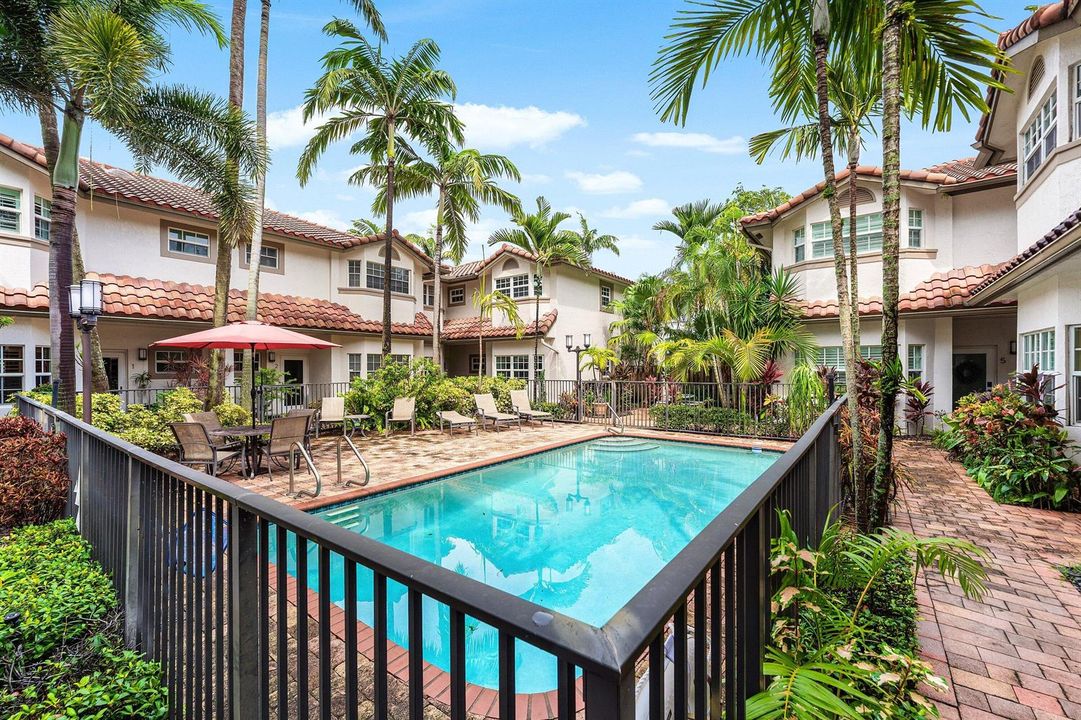 035-620Northeast9thAvenue-4-FortLauderda