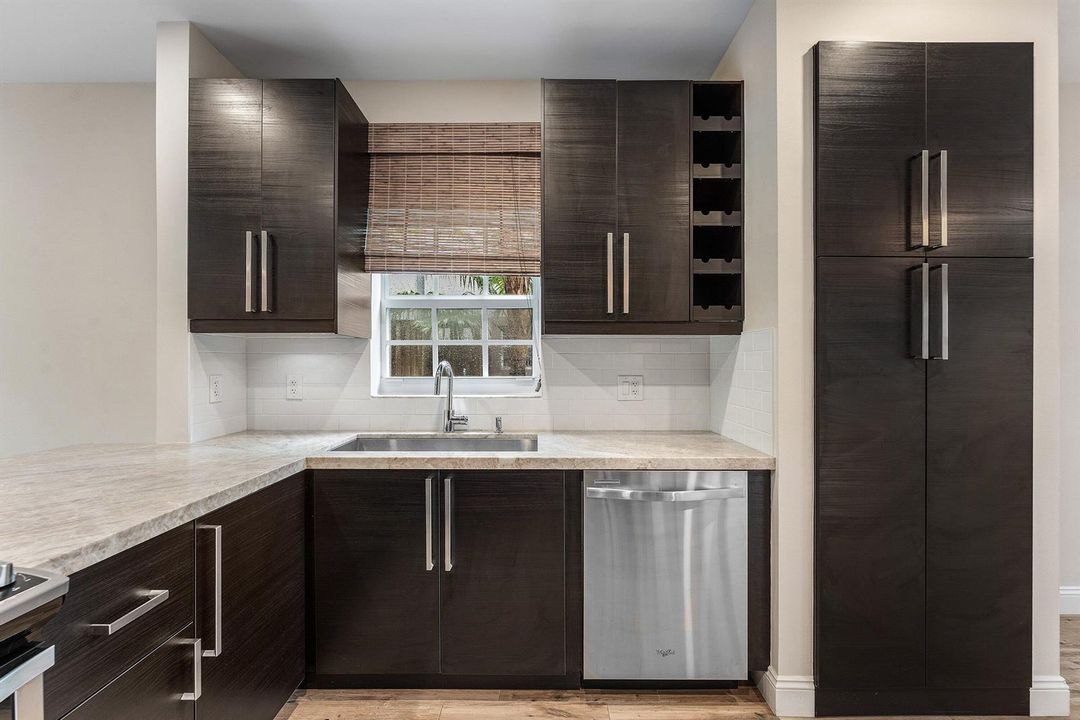 009-620Northeast9thAvenue-4-FortLauderda