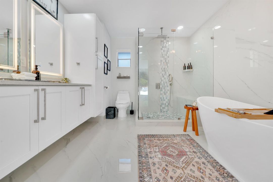 Indoors 4526 St Andrews Dr (25)