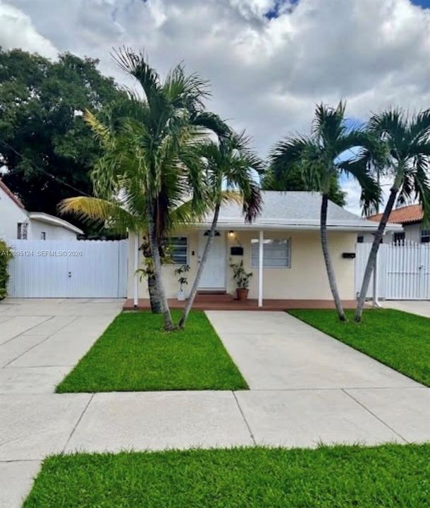 For Sale: $700,000 (0 beds, 0 baths, 1522 Square Feet)