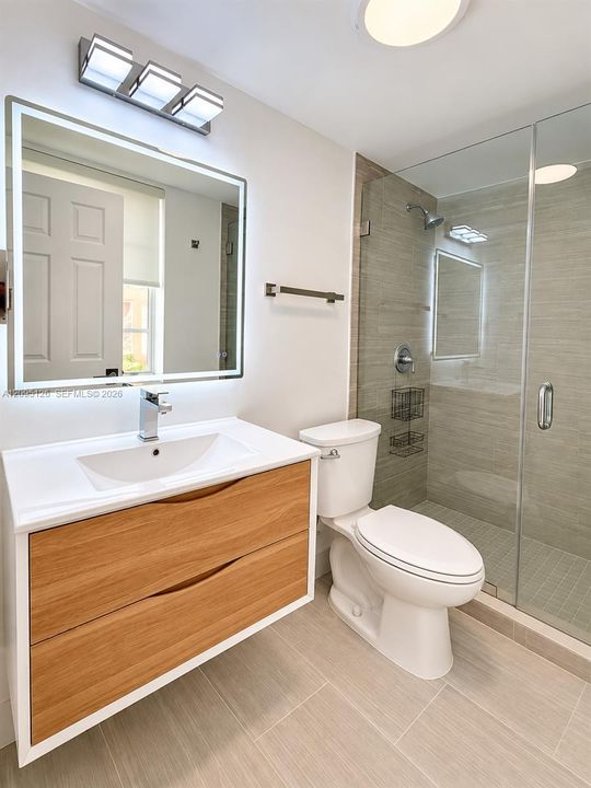 For Rent: $3,000 (2 beds, 2 baths, 660 Square Feet)