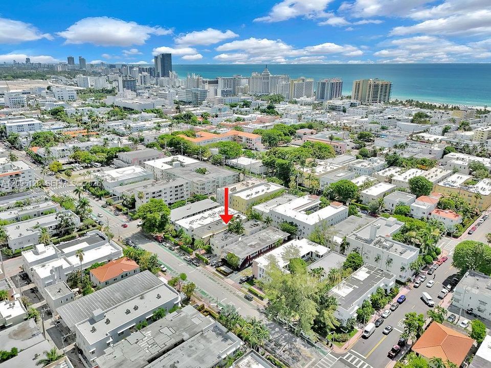 For Rent: $3,000 (2 beds, 2 baths, 660 Square Feet)