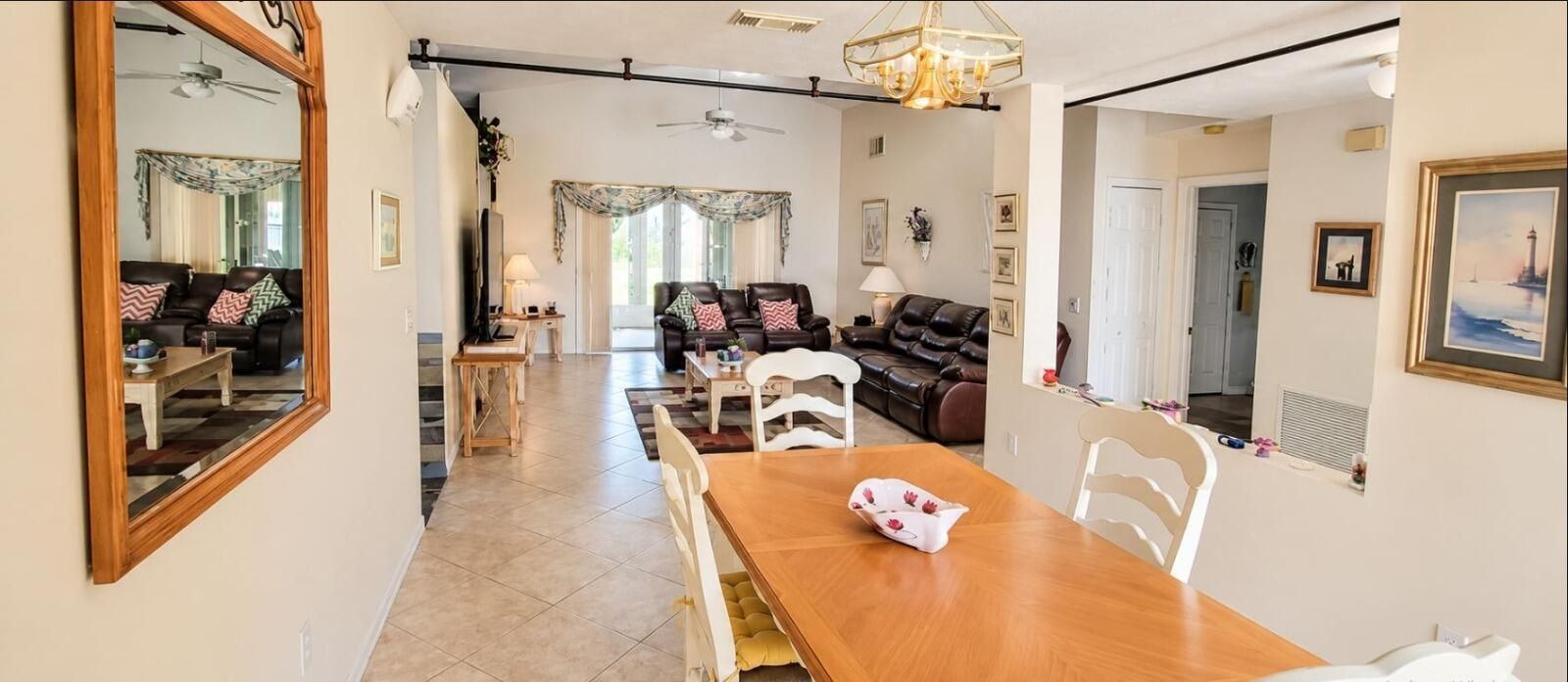 Dining & Living Area