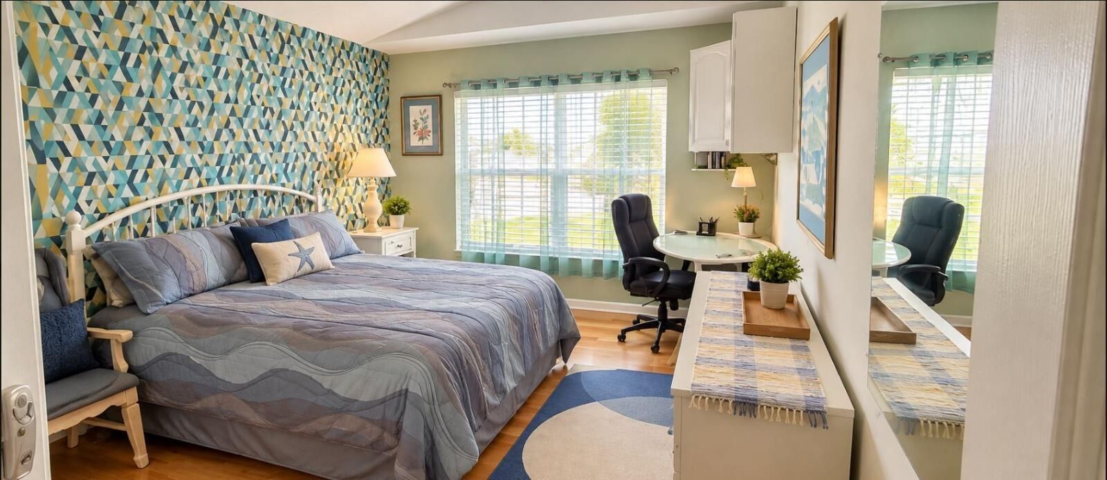 Bedroom – Alternate View