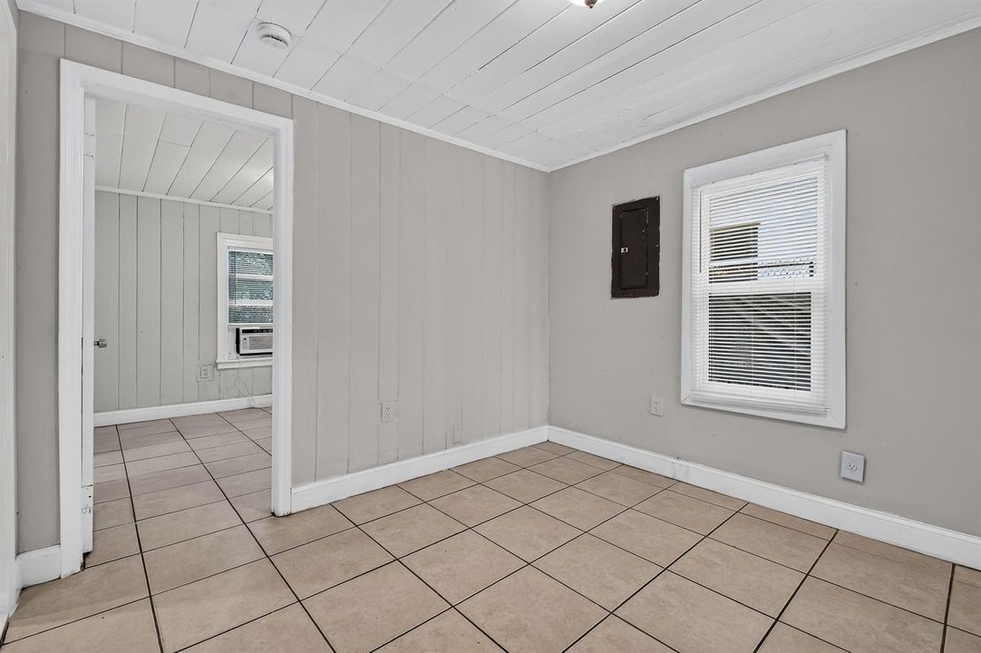 8877thSt-Unit100(1)
