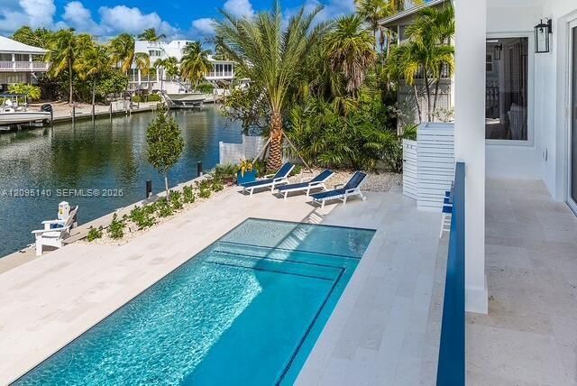 For Sale: $4,899,000 (4 beds, 4 baths, 2476 Square Feet)