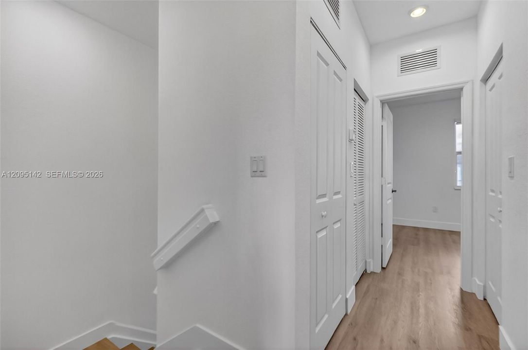 En Renta: $3,500 (3 camas, 3 baños, 1328 Pies cuadrados)