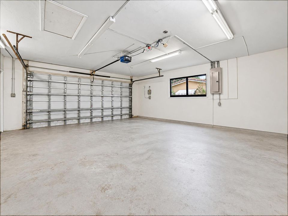 23-Garage