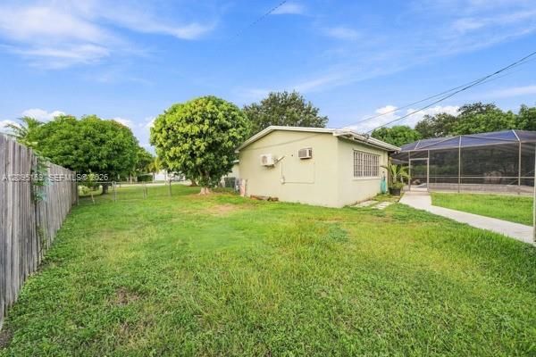 For Sale: $635,000 (4 beds, 2 baths, 1898 Square Feet)