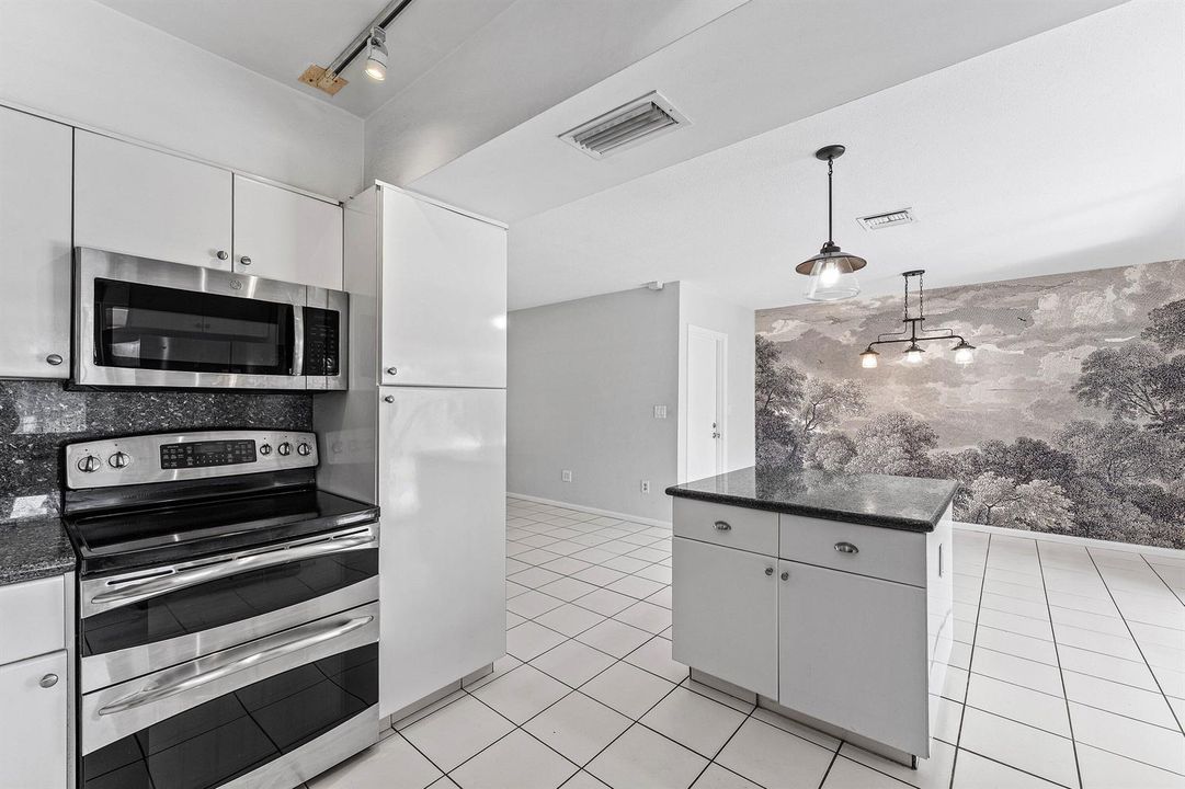 018-1224Southwest16thAvenue-BocaRaton-FL