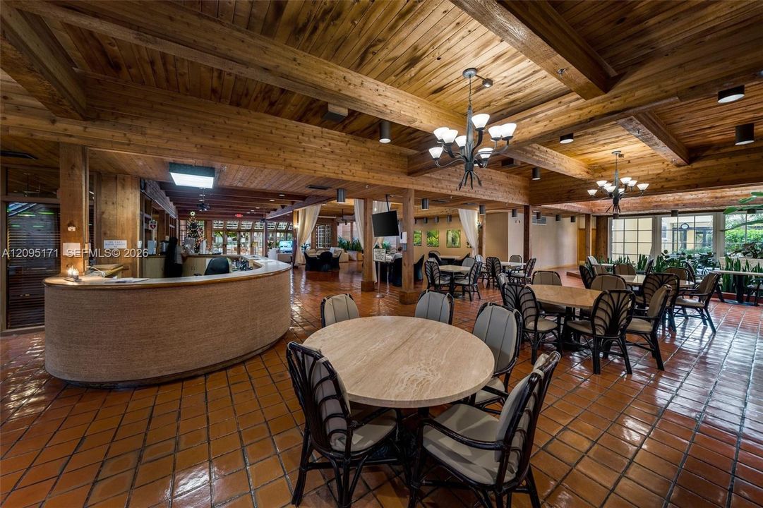 For Rent: $4,950 (2 beds, 2 baths, 1312 Square Feet)