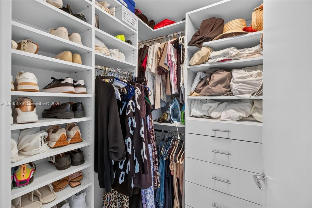En Renta: $5,950 (2 camas, 2 baños, 1284 Pies cuadrados)