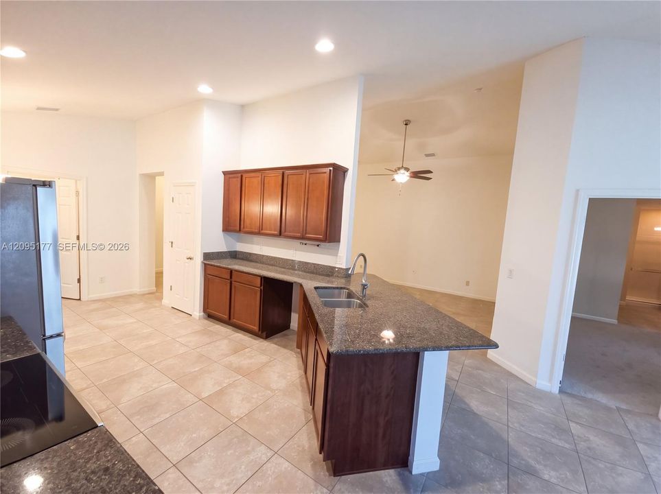 For Sale: $366,000 (4 beds, 2 baths, 1935 Square Feet)