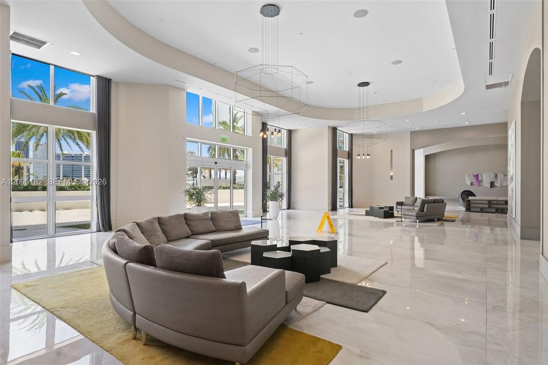 En Venta: $3,495,000 (4 camas, 4 baños, 3533 Pies cuadrados)