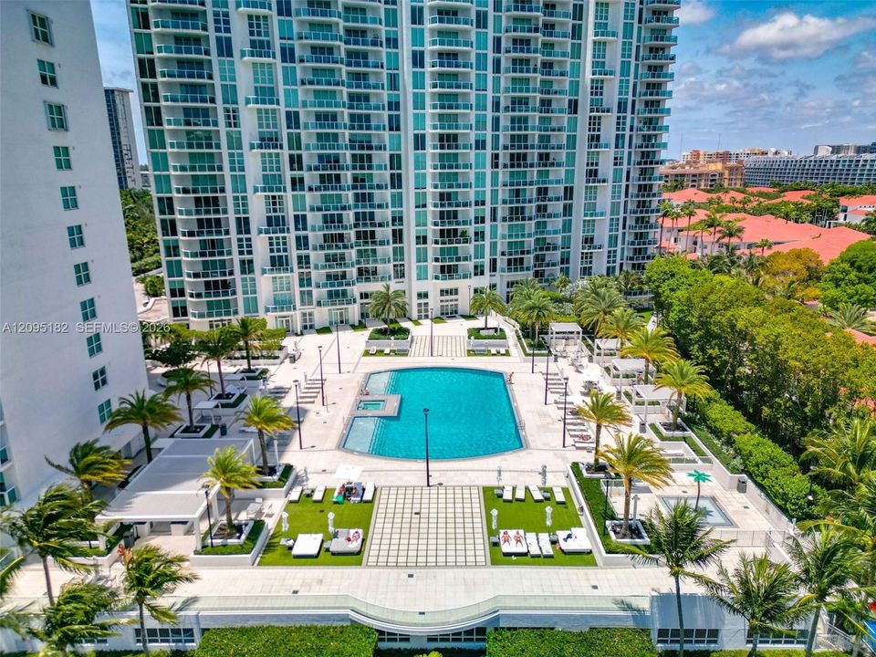 En Venta: $3,495,000 (4 camas, 4 baños, 3533 Pies cuadrados)