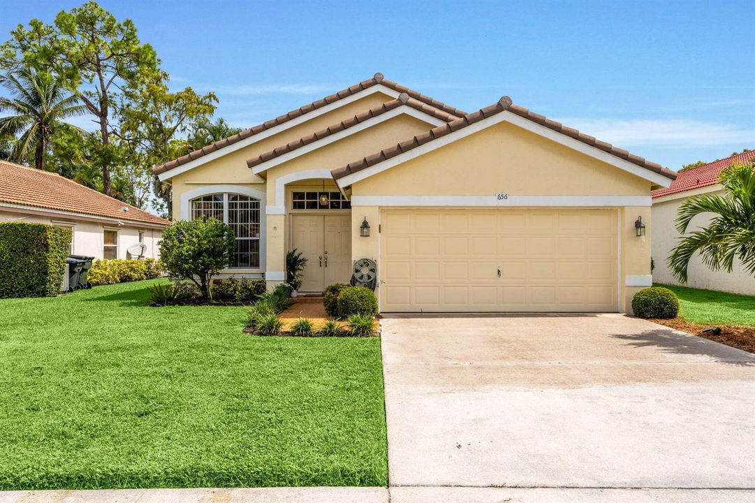 1-web-or-mls-A7408991