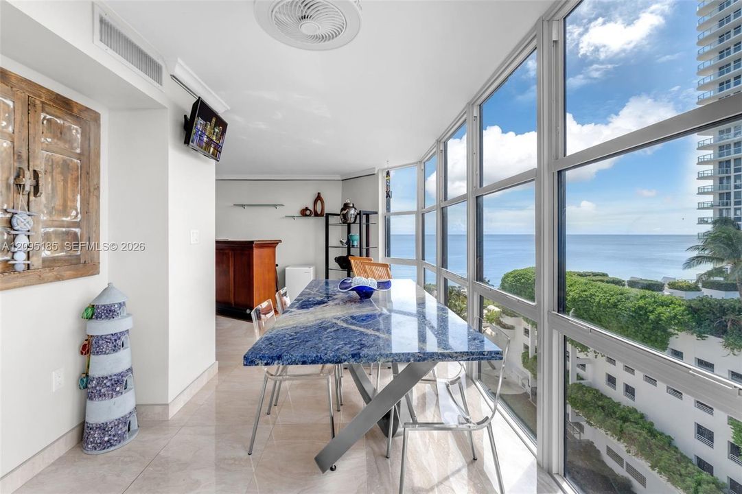 For Rent: $3,850 (2 beds, 2 baths, 1503 Square Feet)