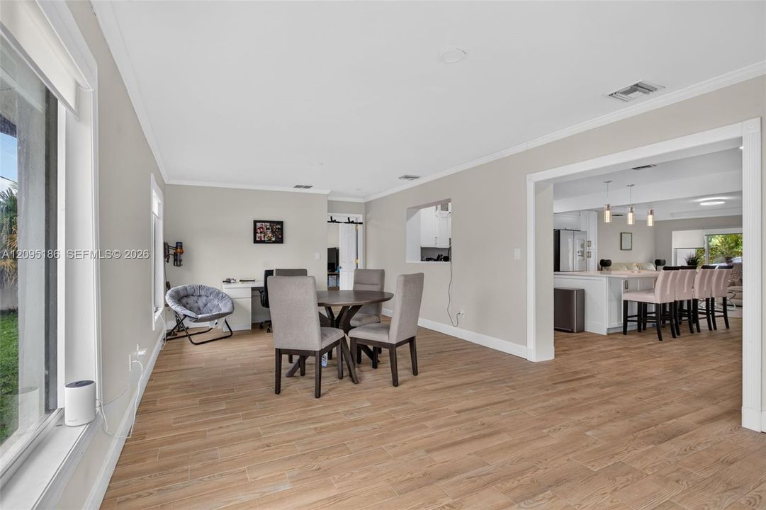 For Sale: $869,000 (3 beds, 2 baths, 1920 Square Feet)