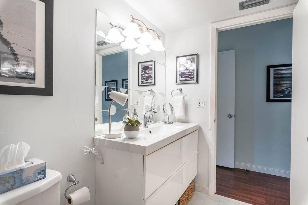 20230917-6550 S Oriole Blvd 202-0040