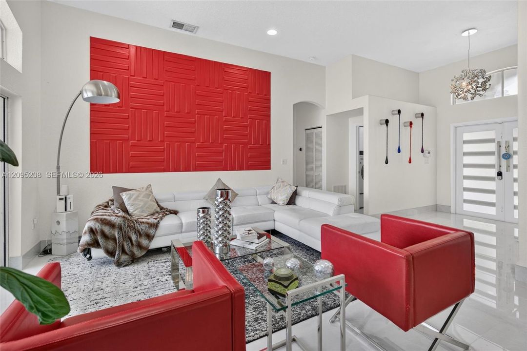 For Sale: $895,000 (4 beds, 2 baths, 2392 Square Feet)