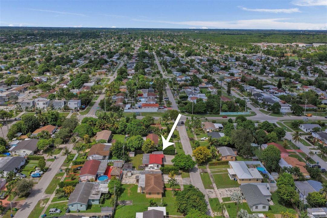 На продажу: $499,000 (3 спален, 1 ванн, 1586 Квадратных фут)