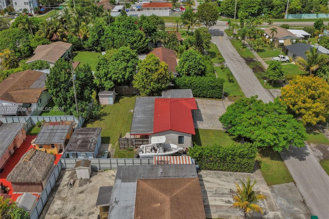 На продажу: $499,000 (3 спален, 1 ванн, 1586 Квадратных фут)