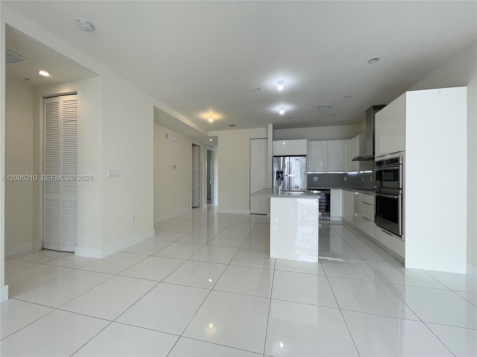En Renta: $3,600 (3 camas, 2 baños, 1360 Pies cuadrados)