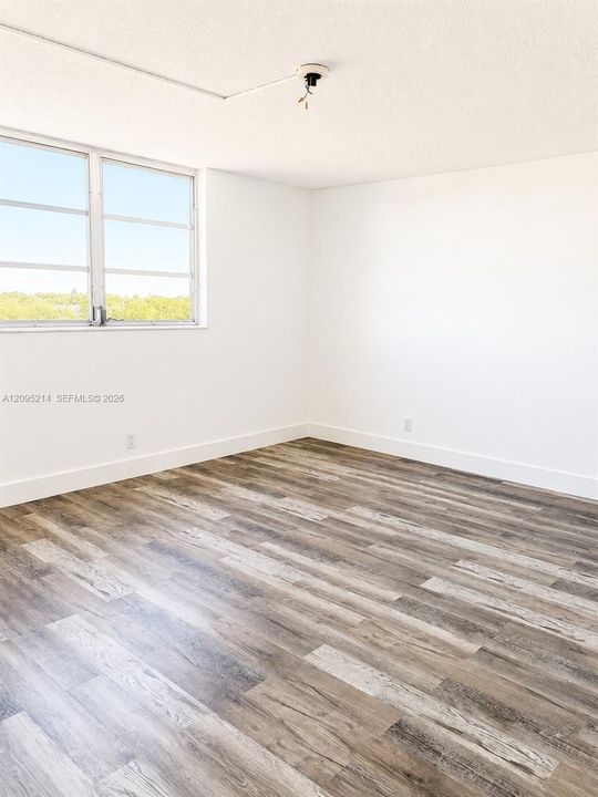 В аренду: $1,985 (2 спален, 2 ванн, 1260 Квадратных фут)